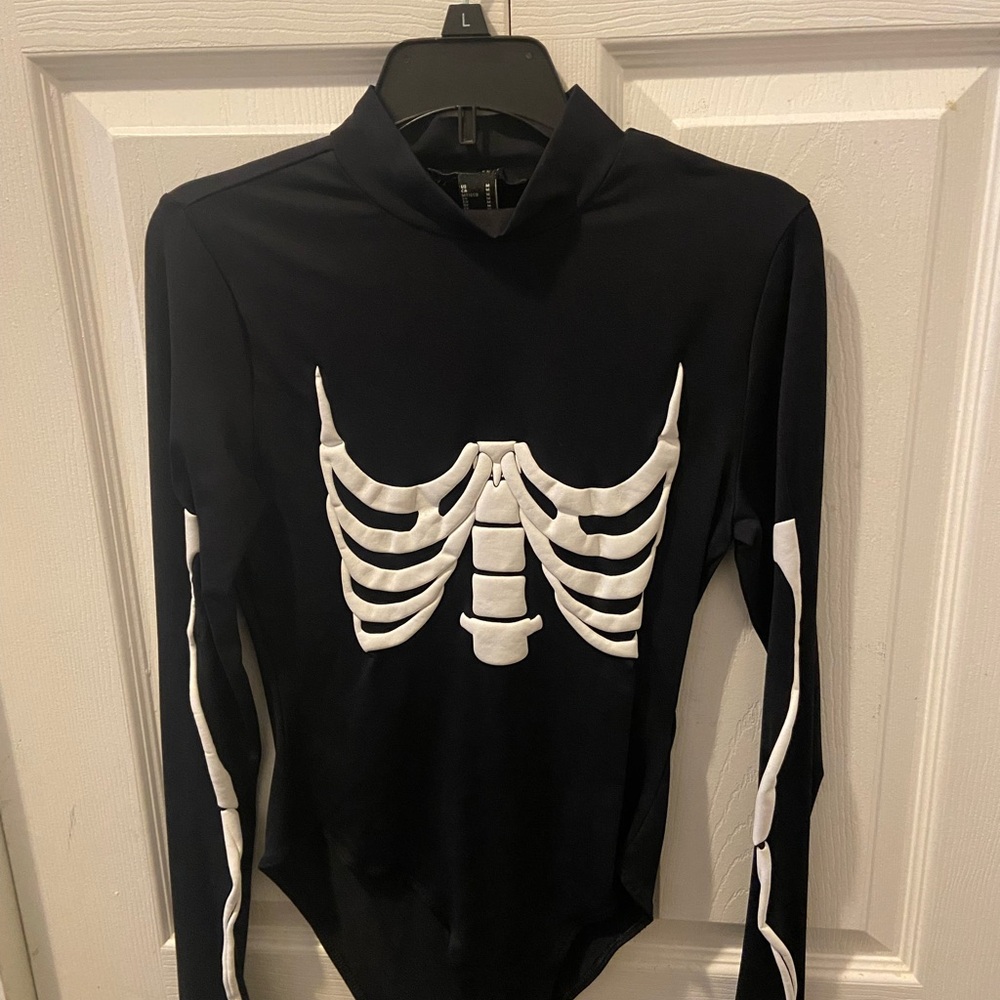 Forever 21 Black and White Skeleton Emo Gothic Punk Rock Bodysuit Size Small